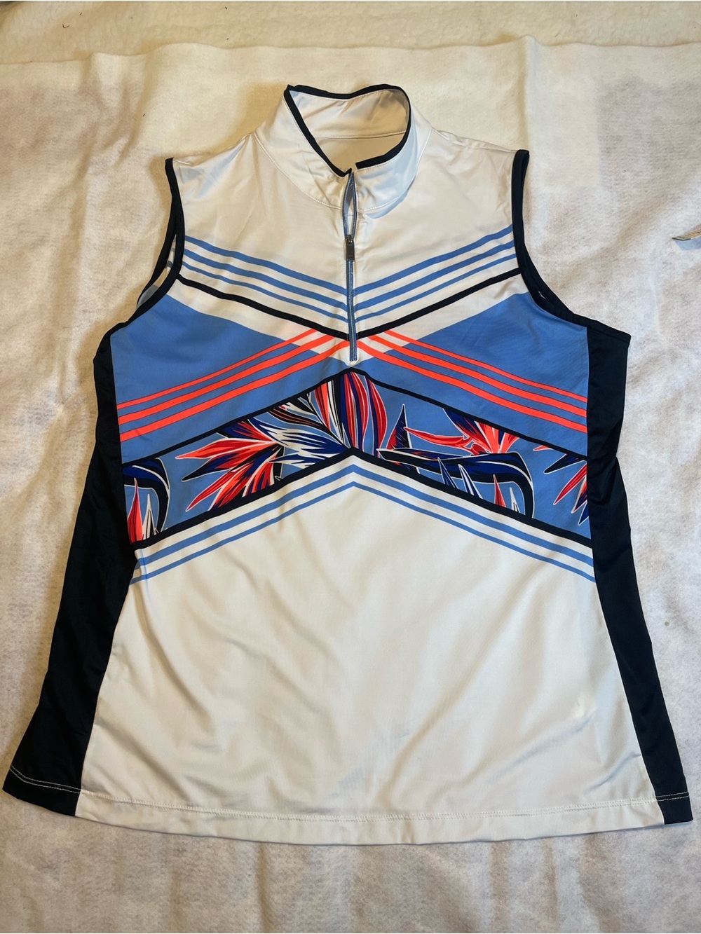 Tail Activewear Akiko Sleeveless Golf Top Pajaro Parallels Floral XL